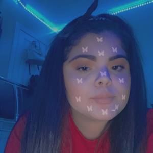 Meet your Posher, Danika